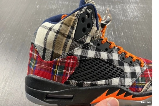 Jordan  FD4814-008 Retro Plaid 5 FD4814-008 0515